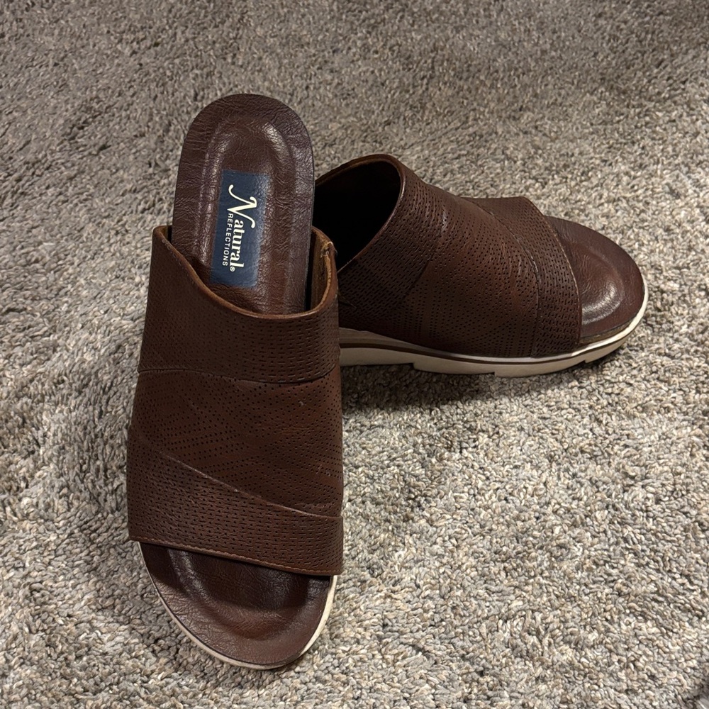 Natural Reflections Dark Brown Slide Sandals (Women’s)